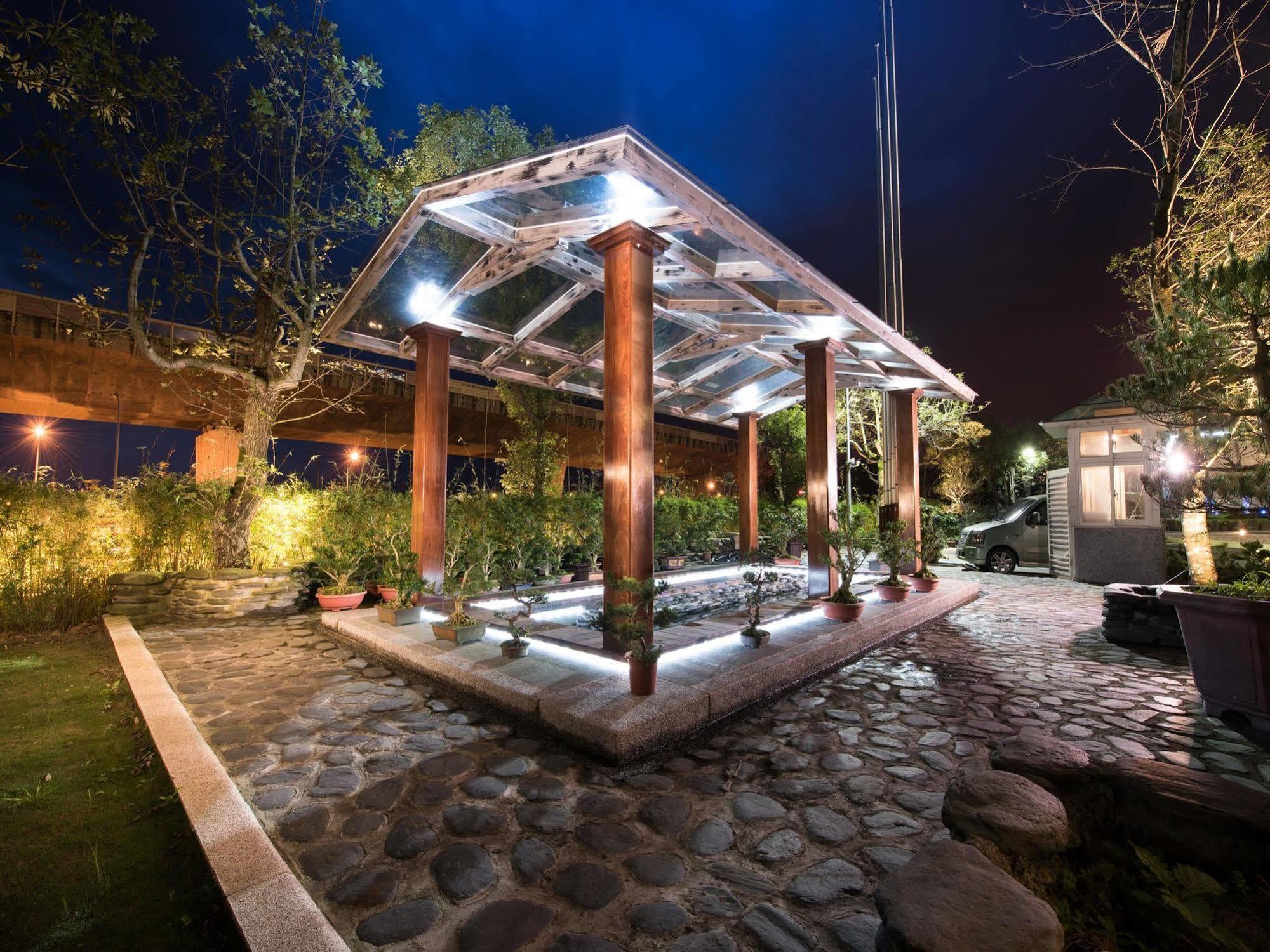 Shandori Hotel Цзяоси Экстерьер фото